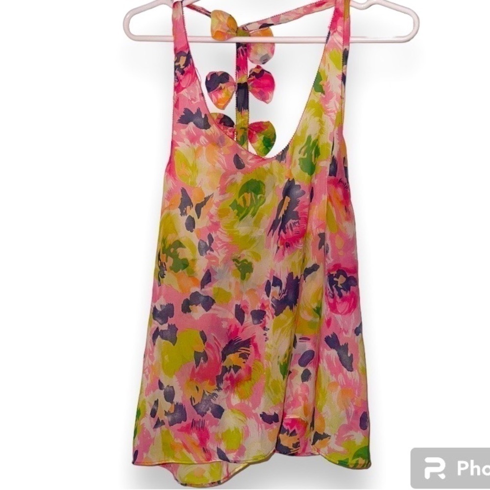 MILLAU silky tank with flower straps and racer back style. S.